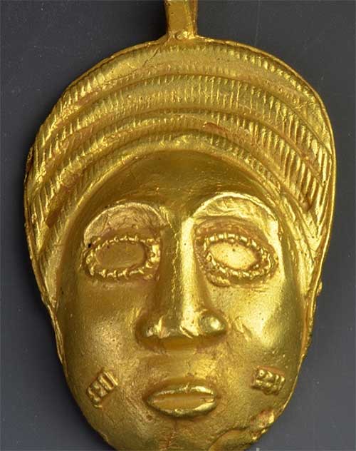 Gold Baule Face Pendant #2